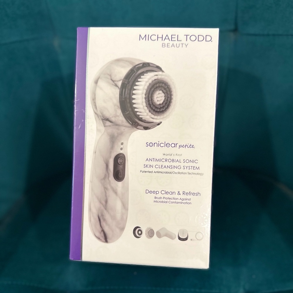 New in the Box Michael Todd Sonicclear petit Pro With attachments